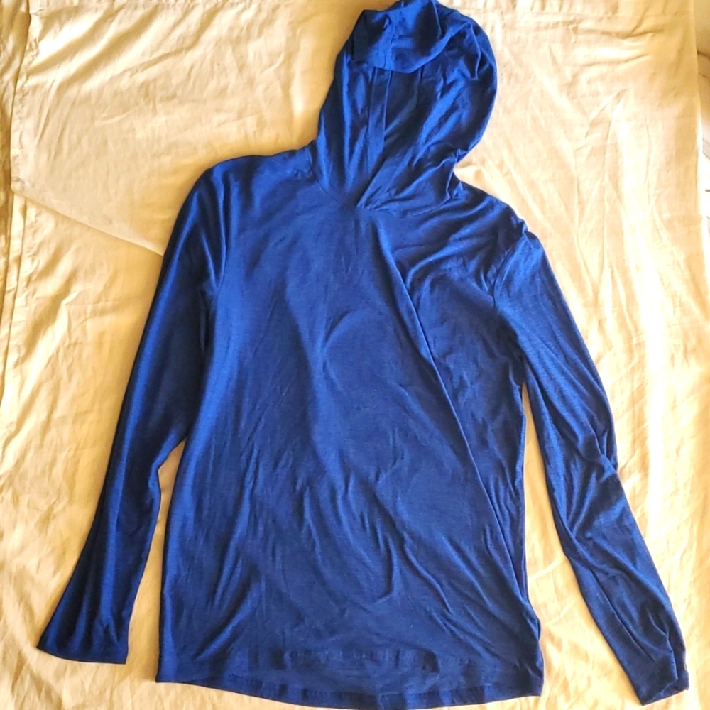 Royal blue sueded tee with hoodie, activewear